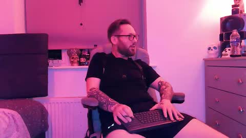 masterbailey online show from February 22, 11:14 pm