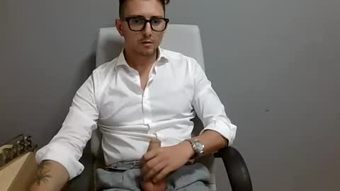 Snapshot of masterboss_fl chatting on July 24, 11:30 am Master Boss online show from July 24, 11:30 am