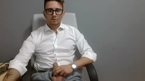 Snapshot of masterboss_fl chatting on July 27, 11:28 am Master Boss online show from July 27, 11:28 am