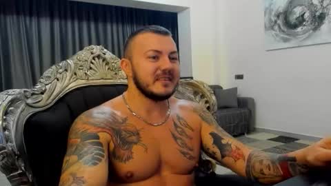 Snapshot of masterdevil11 chatting on October 18, 8:09 pm Jocker online show from October 18, 8:09 pm