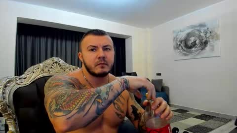 Snapshot of masterdevil11 chatting on March 21, 8:01 pm Jocker online show from March 21, 8:01 pm