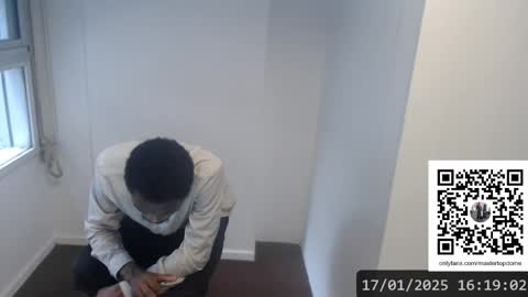 Snapshot of masterdomfuck chatting on January 17, 7:16 pm Masterdomfuck online show from January 17, 7:16 pm