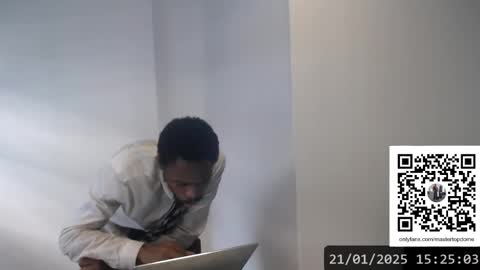 Snapshot of masterdomfuck chatting on January 21, 6:23 pm Masterdomfuck online show from January 21, 6:23 pm