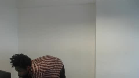 Snapshot of masterdomfuck chatting on May 5, 6:49 pm Masterdomfuck online show from May 5, 6:49 pm