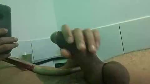 Snapshot of mastermano chatting on December 15, 3:44 am Master Mano online show from December 15, 3:44 am