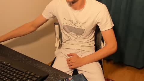 Snapshot of mastermiko chatting on February 4, 6:49 pm Silly Rabbit online show from February 4, 6:49 pm