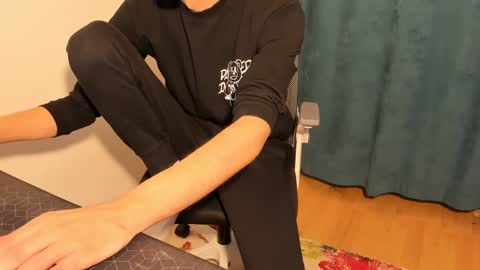 Snapshot of mastermiko chatting on February 17, 10:29 am Silly Rabbit online show from February 17, 10:29 am