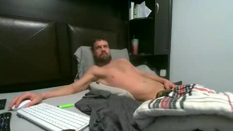 Snapshot of masterppp69 chatting on October 22, 2:34 am MASTERPPP online show from October 22, 2:34 am