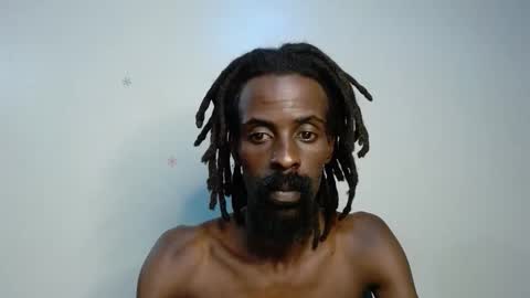 Snapshot of masterr_bate chatting on November 4, 8:30 pm Marl online show from November 4, 8:30 pm