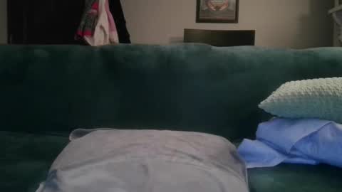 alex online show from February 14, 9:39 am