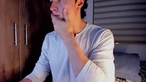 mastrangelo_x online show from March 13, 4:19 am