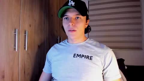 mastrangelo_x online show from July 24, 3:37 am