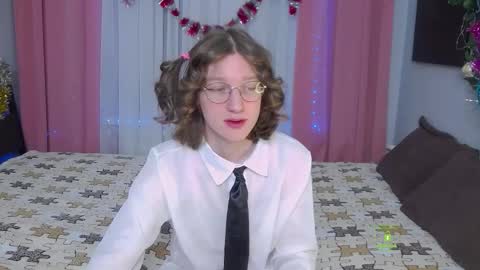 Snapshot of masuzy chatting on December 20, 11:17 am Masuzy online show from December 20, 11:17 am