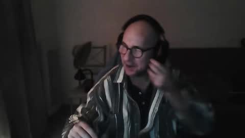 mat11efou online show from September 28, 8:36 pm