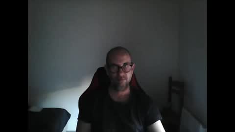 mat11efou online show from April 15, 5:58 am