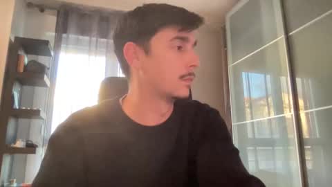 Snapshot of matahavi chatting on November 25, 4:18 pm Aaron online show from November 25, 4:18 pm