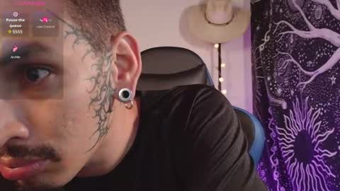 Snapshot of mateo60_ chatting on November 7, 1:38 am Mateo online show from November 7, 1:38 am