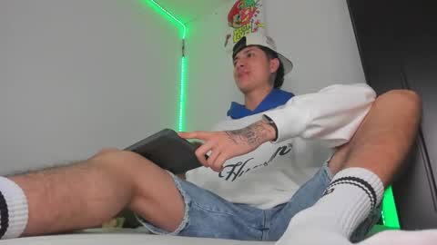 mateo_escobar online show from January 9, 5:10 am