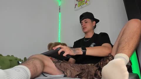 mateo_escobar online show from February 25, 12:09 am