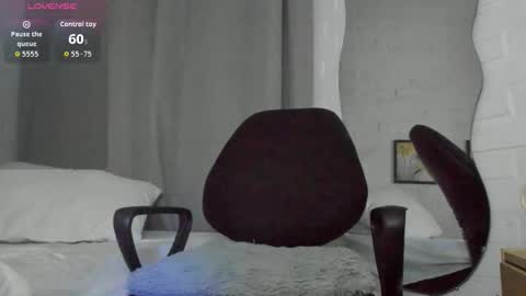 Snapshot of mateo_hunter chatting on February 3, 2:53 am MATEO HUNTER online show from February 3, 2:53 am