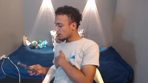 Mateo and Noah online show from June 4, 11:05 am