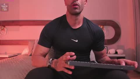 Snapshot of mateo_ospinaa chatting on August 1, 8:08 pm Mateo online show from August 1, 8:08 pm