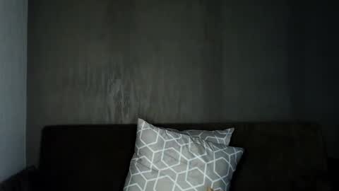 Snapshot of mateo_zeus chatting on December 18, 7:04 am mateo_zeus online show from December 18, 7:04 am