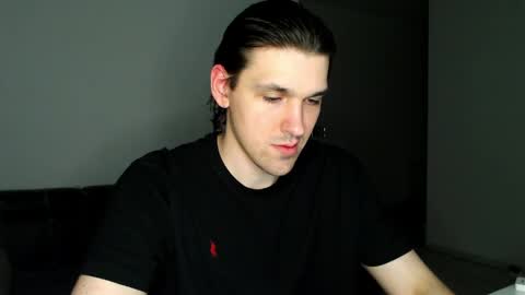 mateo_zeus online show from May 1, 12:48 am