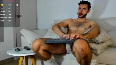 Snapshot of mateoking_ chatting on May 28, 4:10 am mateoking_ online show from May 28, 4:10 am