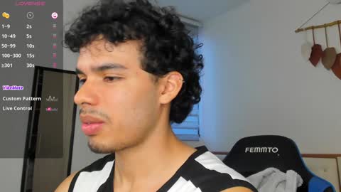 Snapshot of mateoleone chatting on February 5, 7:10 pm Matt online show from February 5, 7:10 pm