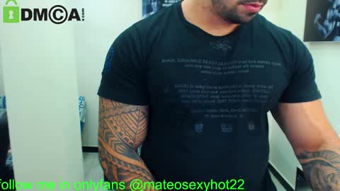 Snapshot of mateosexyhot22 chatting on February 5, 12:31 am Mateo online show from February 5, 12:31 am