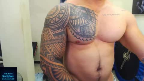 Snapshot of mateosexyhot22 chatting on November 20, 4:29 pm Mateo online show from November 20, 4:29 pm