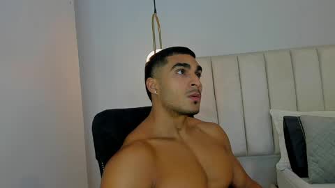 Mateo Zar online show from June 8, 9:37 pm