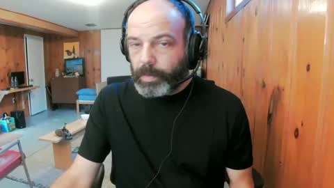 Snapshot of math959 chatting on October 14, 5:25 pm math959 online show from October 14, 5:25 pm