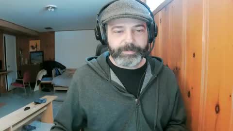 Snapshot of math959 chatting on December 19, 5:20 pm math959 online show from December 19, 5:20 pm