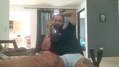 Snapshot of matheusbeard2 chatting on June 21, 6:32 pm Matheus online show from June 21, 6:32 pm