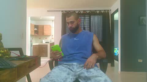 Snapshot of matheusbeard2 chatting on July 3, 8:04 pm Matheus online show from July 3, 8:04 pm