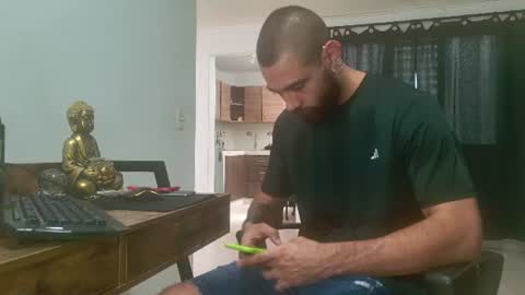 Snapshot of matheusbeard2 chatting on July 25, 8:39 pm Matheus online show from July 25, 8:39 pm