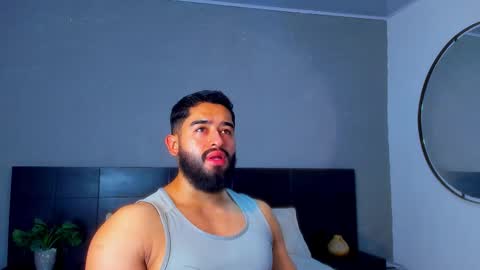 Snapshot of mathew_flintt chatting on November 20, 9:36 pm Mathew Flintt online show from November 20, 9:36 pm