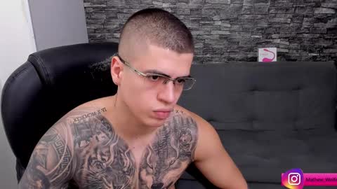 Mathew Independent model online show from September 25, 3:38 pm