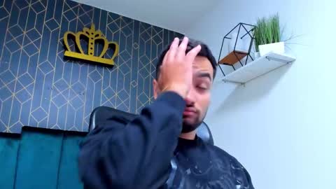 Mathews online show from December 15, 11:58 am