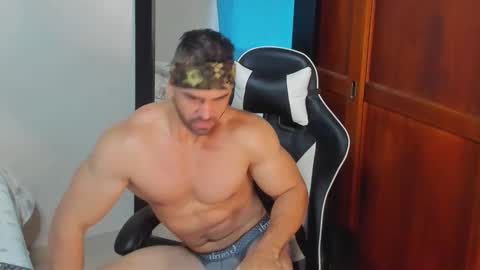 mathews_smith online show from November 25, 11:54 am