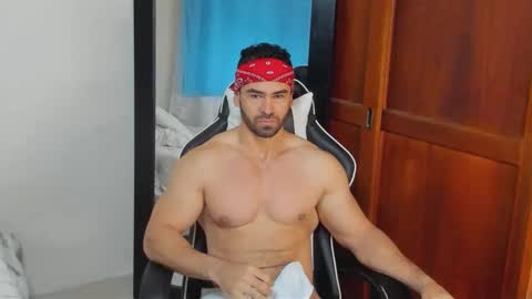 mathews_smith online show from December 20, 11:39 am