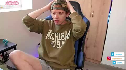 Alejandro Alex online show from October 23, 1:43 pm