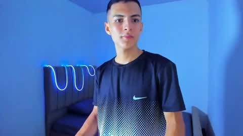 Snapshot of matiius18 chatting on June 5, 2:12 pm Matias online show from June 5, 2:12 pm
