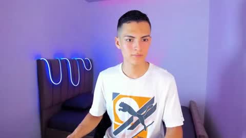 Snapshot of matiius18 chatting on July 2, 3:18 pm Matias online show from July 2, 3:18 pm