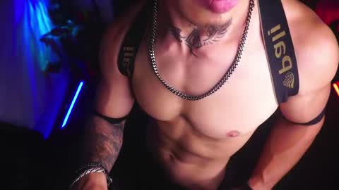 matius online show from April 25, 3:20 am