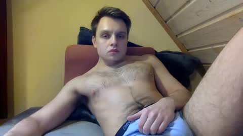 Snapshot of matko1492 chatting on January 12, 9:53 pm matko1492 online show from January 12, 9:53 pm