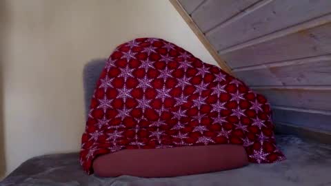 Snapshot of matko1492 chatting on March 2, 8:54 am matko1492 online show from March 2, 8:54 am