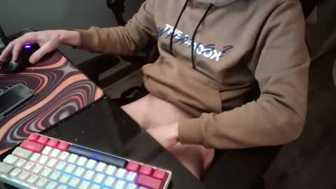 Snapshot of matt1qbby chatting on November 30, 11:42 pm matt1qbby online show from November 30, 11:42 pm